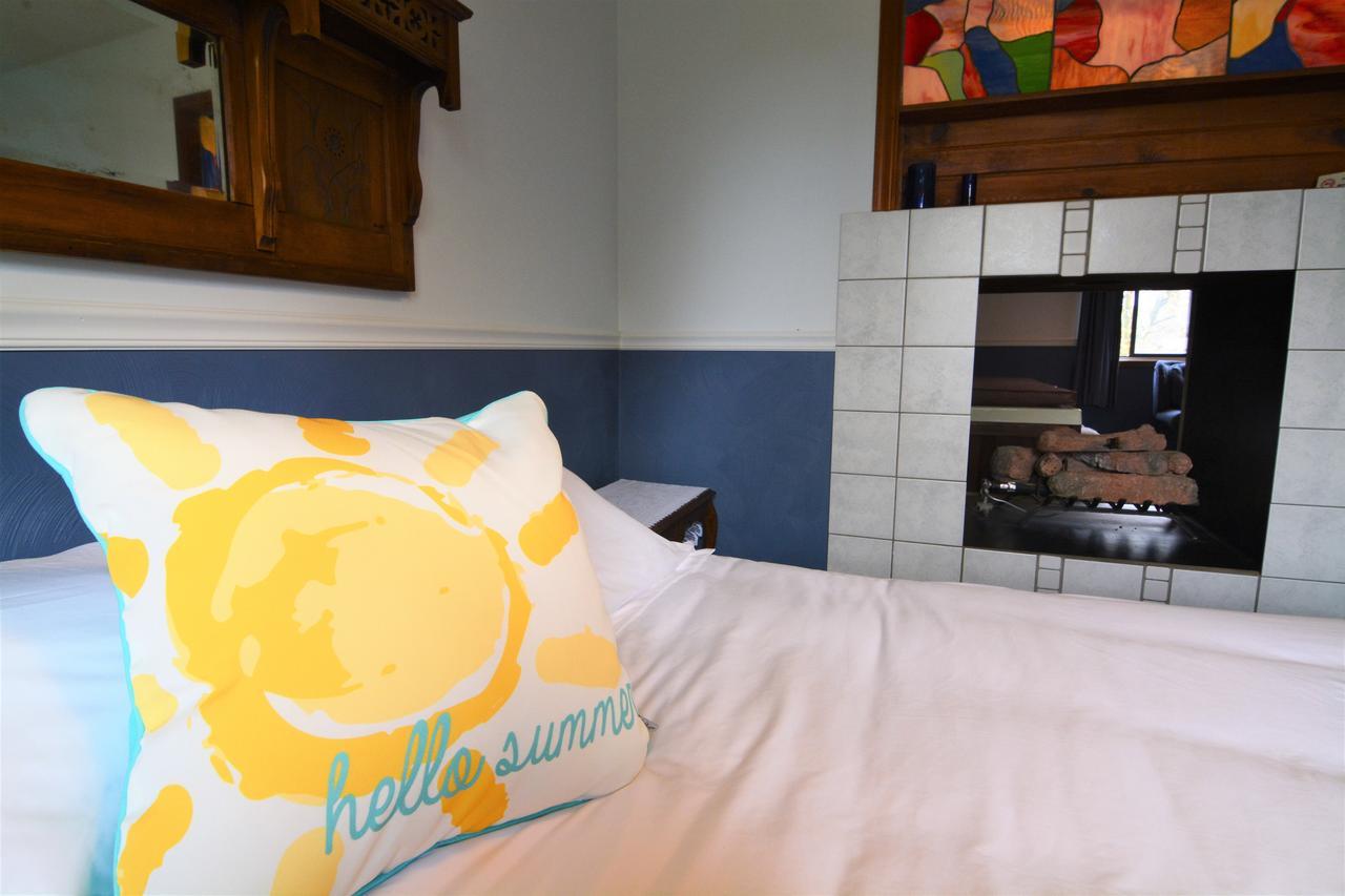 Hop & Vine Inn Fennville Eksteriør billede